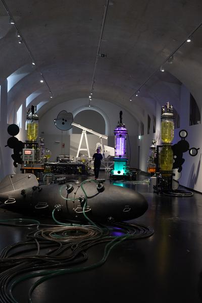Thomas Feuerstein "METABOLICA" (MQ Freiraum &amp; MQ Salon, 18.9.2025 - 1.2.2026) Foto: eSeL.at - Lorenz Seidler