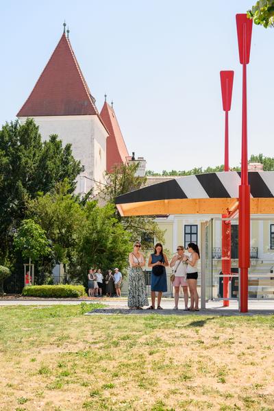 Tracing Spaces - Bus Stop Orth (Orth an der Donau, 27.06.2026) Foto: Joanna Pianka