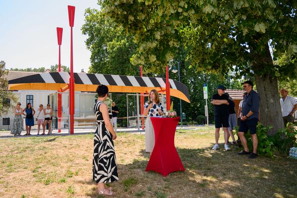 Tracing Spaces - Bus Stop Orth (Orth an der Donau, 27.06.2026) Foto: Joanna Pianka
