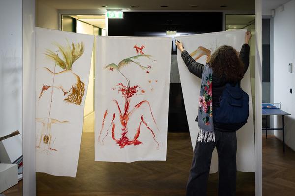 VIENNA ART WEEK 2025: Zahra Khorshidi @ Open Studio Days (WEST 1090, 8.11. &amp; 9.11.2025) Foto: eSeL.at - Lorenz Seidler