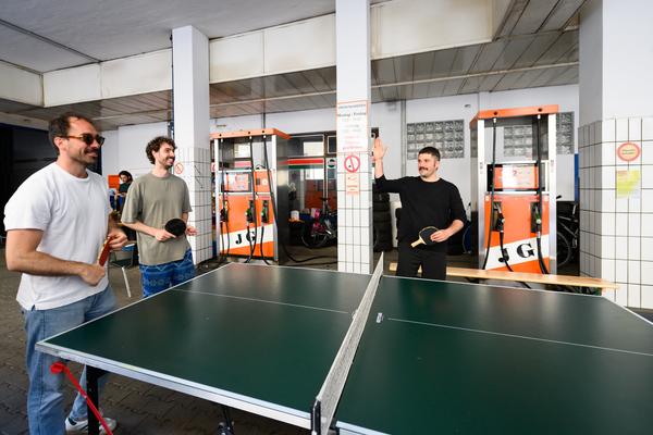 Creatives for Vienna – Making Spaces X Klima Biennale Wien: VIA TANKE (Tankstelle Johanna-Garage, 25.04.2026) Foto: Wirtschaftsagentur Wien / eSeL.at - Joanna Pianka