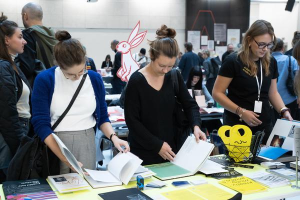 Vienna Art Book Fair #3 (Die Angewandte/VZA - 17--19.10.2025) Foto: eSeL.at - Sarah Tasha