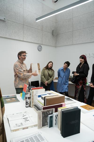 Vienna Art Book Fair #3 (Die Angewandte/VZA - 17--19.10.2025) Foto: eSeL.at - Sarah Tasha