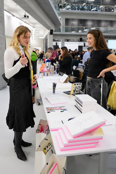 Vienna Art Book Fair #3 (Die Angewandte / VZA, 17. - 19.10.2025) Foto: eSeL.at - Joanna Pianka
