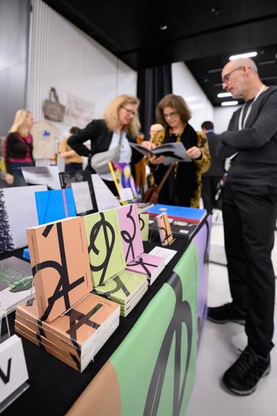 Vienna Art Book Fair #3 (Die Angewandte / VZA, 17. - 19.10.2025) Foto: eSeL.at - Joanna Pianka