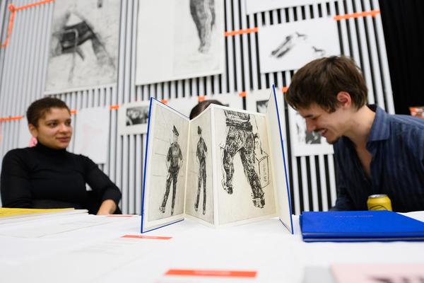 Vienna Art Book Fair #3 (Die Angewandte / VZA, 17. - 19.10.2025) Foto: eSeL.at - Joanna Pianka