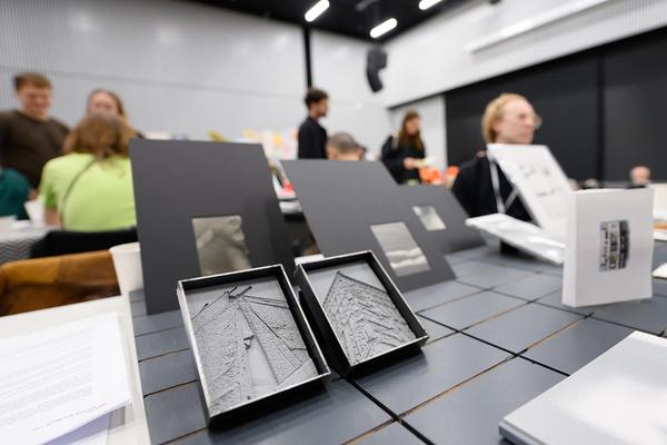 Vienna Art Book Fair #3 (Die Angewandte / VZA, 17. - 19.10.2025) Foto: eSeL.at - Joanna Pianka