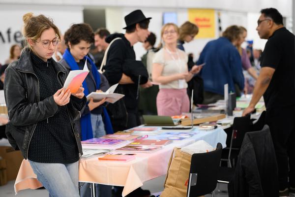 Vienna Art Book Fair #3 (Die Angewandte / VZA, 17. - 19.10.2025) Foto: eSeL.at - Joanna Pianka