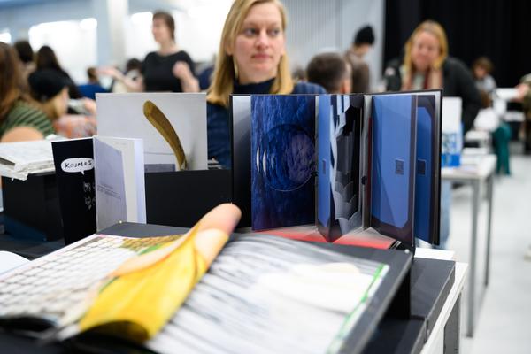 Vienna Art Book Fair #3 (Die Angewandte / VZA, 17. - 19.10.2025) Foto: eSeL.at - Joanna Pianka