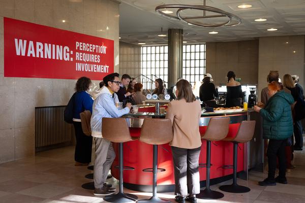 VIENNA ART WEEK 2025 Presseführung (&quot;House of Learning Systems&quot; / Funkhaus, 6.11.2025) Foto: eSeL.at - Lorenz Seidler