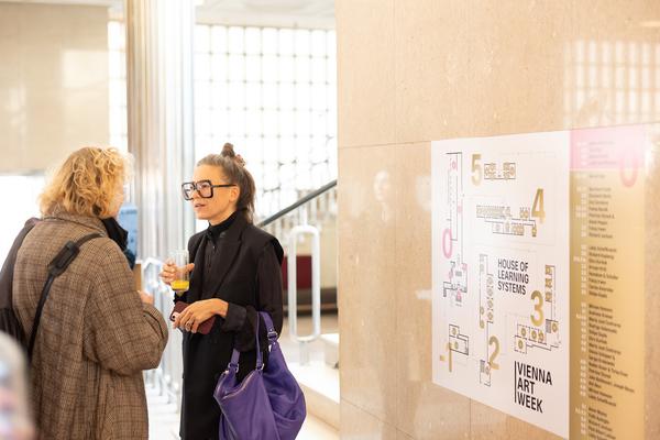 VIENNA ART WEEK 20025 Pressekonferenz (&quot;House of Learning Systems&quot; / Funkhaus, 6.11.2025) Foto: eSeL.at - Lorenz Seidler