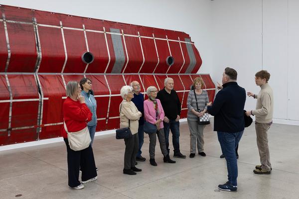 VIENNA ART WEEK für Alle: ÖGS Führung &quot;June Crespo&quot; (Secession, 13.11.2025) Foto: eSeL.at - Lorenz Seidler