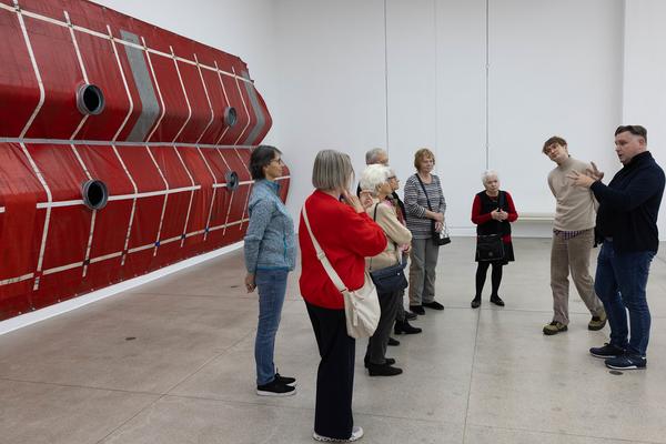 VIENNA ART WEEK für Alle: ÖGS Führung &quot;June Crespo&quot; (Secession, 13.11.2025) Foto: eSeL.at - Lorenz Seidler