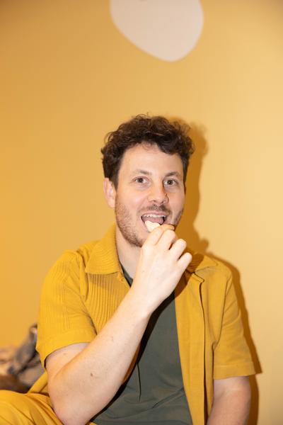 &quot;Licking Licking Stones&quot; Workshop mit Fuzzy Earth (Tekla Gedeon &amp; Sebastian Geschanes (Kunst Haus Wien, 14.11.2025) Foto: eSeL.at - Lorenz Seidler