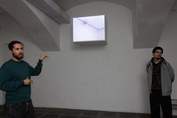 VIENNA ART WEEK Independent Art Spaces Tour: DAS WEISSE HAUS (11.11.2025) Foto: eSeL.at - Lorenz Seidler