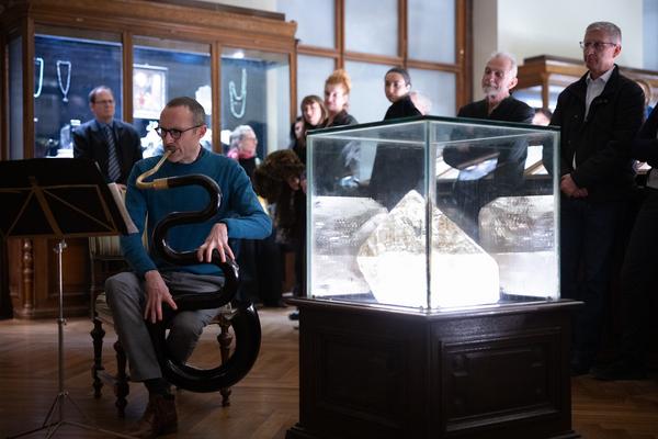 VIENNA ART WEEK: Camila Sposati &quot;Mineral as a Musical Note&quot; (Naturhistorisches Museum, 12.11.2025) Foto: eSeL.at - Lorenz Seidler