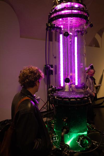 VIENNA ART WEEK Dialogführung Thomas Feuerstein &quot;METABOLICA&quot; (MQ Freiraum &amp; MQ Salon, 12.11.2025) Foto: eSeL.at - Lorenz Seidler