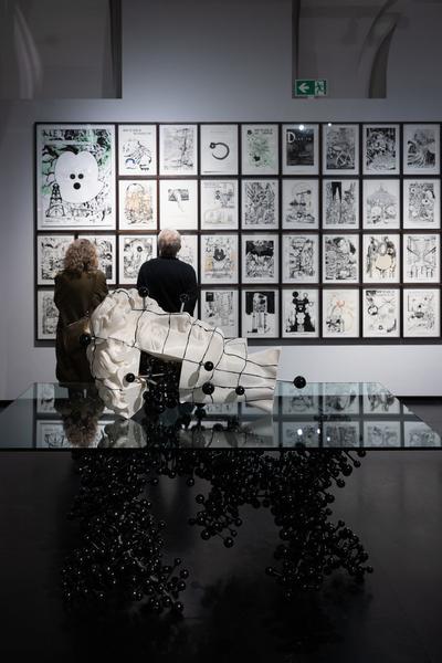 VIENNA ART WEEK Dialogführung Thomas Feuerstein &quot;METABOLICA&quot; (MQ Freiraum &amp; MQ Salon, 12.11.2025) Foto: eSeL.at - Lorenz Seidler