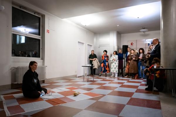 VIENNA ART WEEK 2025 Eröffnung (&quot;House of Learning Systems&quot; / Funkhaus, 07.11.2025) Foto: eSeL.at - Joanna Pianka