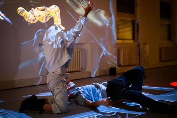 VIENNA ART WEEK 2025 Eröffnung (&quot;House of Learning Systems&quot; / Funkhaus, 07.11.2025) Foto: eSeL.at - Joanna Pianka