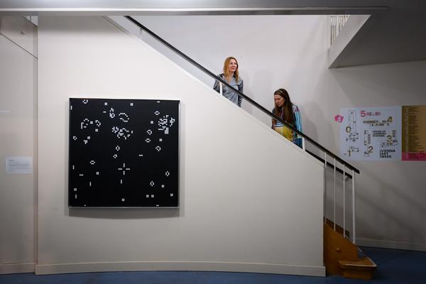 VIENNA ART WEEK 2025 Eröffnung (&quot;House of Learning Systems&quot; / Funkhaus, 07.11.2025) Foto: eSeL.at - Joanna Pianka