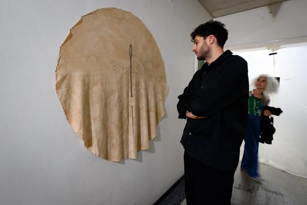 VIENNA ART WEEK 2025 Eröffnung (&quot;House of Learning Systems&quot; / Funkhaus, 07.11.2025) Foto: eSeL.at - Joanna Pianka