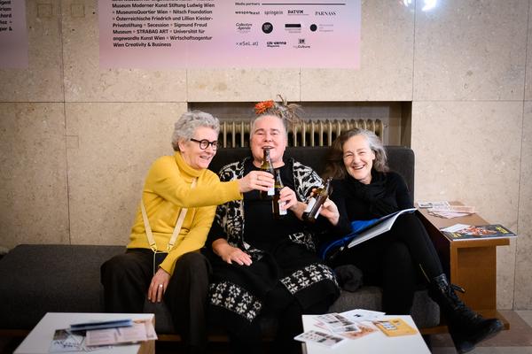 VIENNA ART WEEK 2025 Eröffnung (&quot;House of Learning Systems&quot; / Funkhaus, 07.11.2025) Foto: eSeL.at - Joanna Pianka