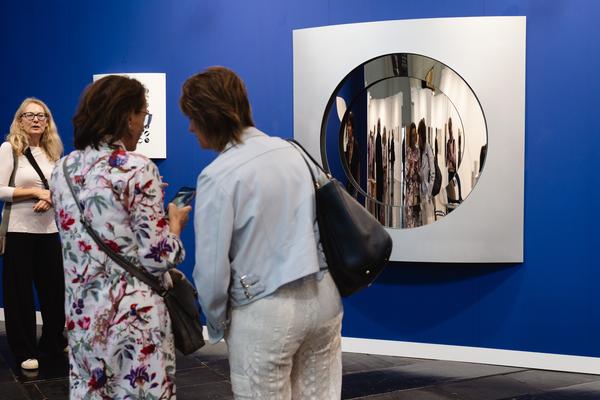 Vienna Contemporary 2025 (Messe Wien Halle D, 11.09.2025) Foto: eSeL.at - Robert Puteanu