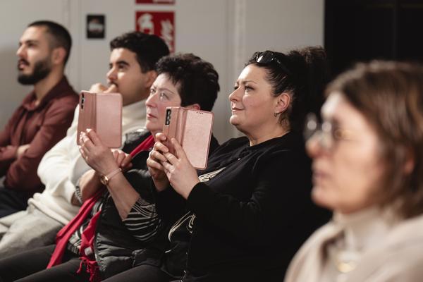 Virtual Reality statt Geschichtsbuch?
Chancen und Grenzen digitaler Holocaust-Vermittlung (Haus der Geschichte Österreich, 22.01.2026) Foto: eSeL.at - Robert Puteanu