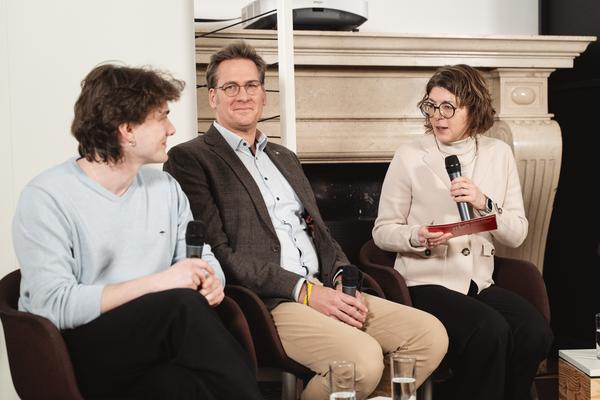 Virtual Reality statt Geschichtsbuch?
Chancen und Grenzen digitaler Holocaust-Vermittlung (Haus der Geschichte Österreich, 22.01.2026) Foto: eSeL.at - Robert Puteanu