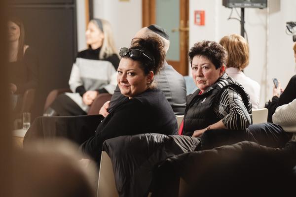 Virtual Reality statt Geschichtsbuch?
Chancen und Grenzen digitaler Holocaust-Vermittlung (Haus der Geschichte Österreich, 22.01.2026) Foto: eSeL.at - Robert Puteanu