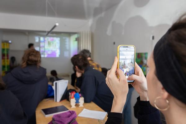 Visual Catalyst. Revealing spatial multiplicity in lived space (Studio Margarita, 18.3.2026) Foto: eSeL.at - Lorenz Seidler