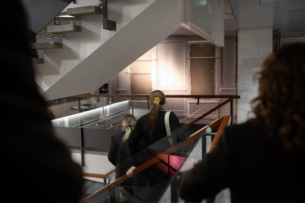 Präsentation: "Wallpaper #8" Tolia Astakhishvili und Klaus Scherübel //  "Stromkilometer 1943,9" - Sofie Thorsen // "Liaison" - Liesl Raff (evn Sammlung , 10.2.2026) Foto: eSeL.at - Lorenz Seidler