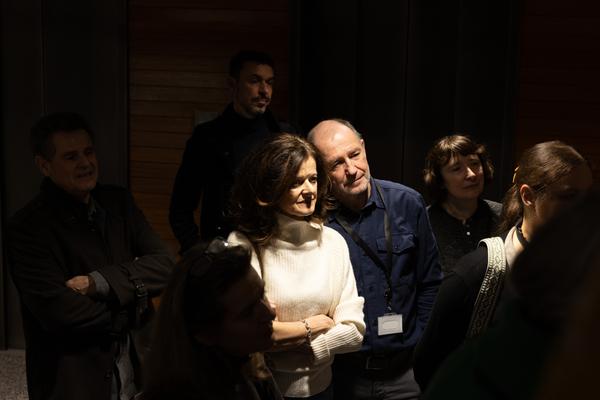 Präsentation: "Wallpaper #8" Tolia Astakhishvili und Klaus Scherübel //  "Stromkilometer 1943,9" - Sofie Thorsen // "Liaison" - Liesl Raff (evn Sammlung , 10.2.2026) Foto: eSeL.at - Lorenz Seidler