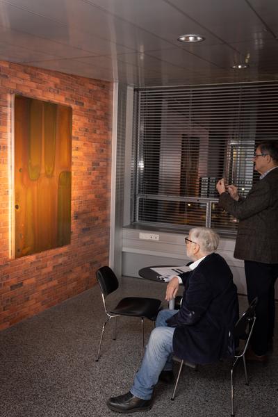 Präsentation: "Wallpaper #8" Tolia Astakhishvili und Klaus Scherübel //  "Stromkilometer 1943,9" - Sofie Thorsen // "Liaison" - Liesl Raff (evn Sammlung , 10.2.2026) Foto: eSeL.at - Lorenz Seidler