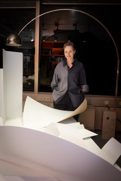 Präsentation: "Wallpaper #8" Tolia Astakhishvili und Klaus Scherübel //  "Stromkilometer 1943,9" - Sofie Thorsen // "Liaison" - Liesl Raff (evn Sammlung , 10.2.2026) Foto: eSeL.at - Lorenz Seidler