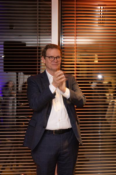 Präsentation: "Wallpaper #8" Tolia Astakhishvili und Klaus Scherübel //  "Stromkilometer 1943,9" - Sofie Thorsen // "Liaison" - Liesl Raff (evn Sammlung , 10.2.2026) Foto: eSeL.at - Lorenz Seidler