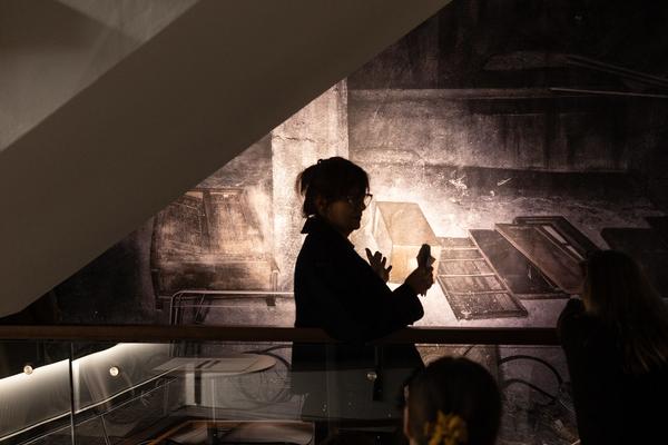 Präsentation: "Wallpaper #8" Tolia Astakhishvili und Klaus Scherübel //  "Stromkilometer 1943,9" - Sofie Thorsen // "Liaison" - Liesl Raff (evn Sammlung , 10.2.2026) Foto: eSeL.at - Lorenz Seidler