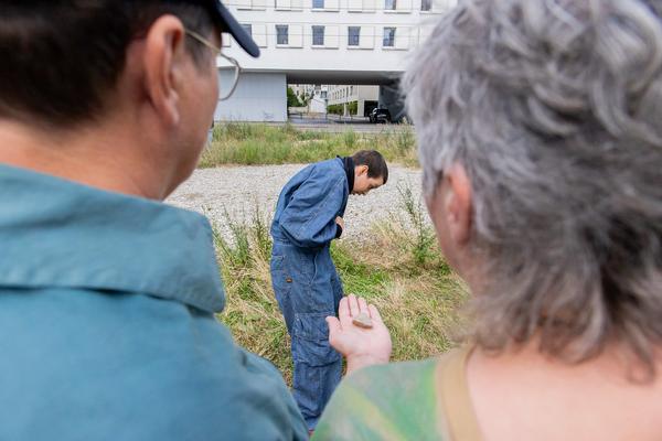 Claudia Bosse "Wasteland dream/s" (Brache / Hauptbahnhof, 18.7.2025) Foto: ouriel morgensztern