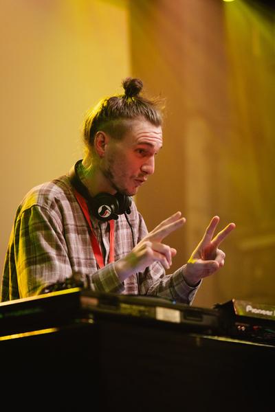 PARTY MODERN |
ERNST KRENEK PREIS DER STADT WIEN | ANGÉLICA CASTELLÓ - Wien Modern 2025 (Ottakringer Brauerei, 01.11.2025) Foto: eSeL.at - Robert Puteanu