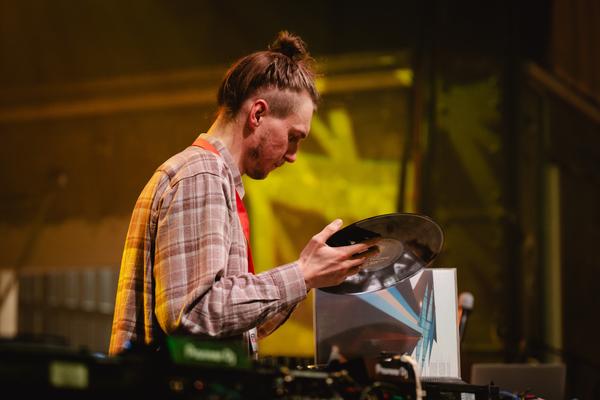 PARTY MODERN |
ERNST KRENEK PREIS DER STADT WIEN | ANGÉLICA CASTELLÓ - Wien Modern 2025 (Ottakringer Brauerei, 01.11.2025) Foto: eSeL.at - Robert Puteanu