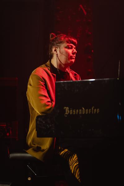 PARTY MODERN |
ERNST KRENEK PREIS DER STADT WIEN | ANGÉLICA CASTELLÓ - Wien Modern 2025 (Ottakringer Brauerei, 01.11.2025) Foto: eSeL.at - Robert Puteanu