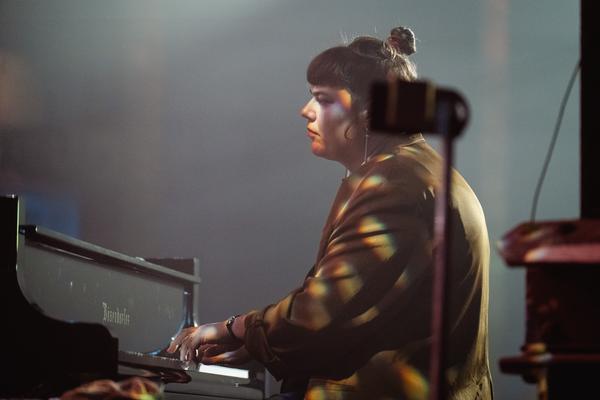 PARTY MODERN |
ERNST KRENEK PREIS DER STADT WIEN | ANGÉLICA CASTELLÓ - Wien Modern 2025 (Ottakringer Brauerei, 01.11.2025) Foto: eSeL.at - Robert Puteanu