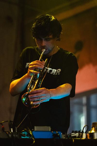 PARTY MODERN |
ERNST KRENEK PREIS DER STADT WIEN | ANGÉLICA CASTELLÓ - Wien Modern 2025 (Ottakringer Brauerei, 01.11.2025) Foto: eSeL.at - Robert Puteanu