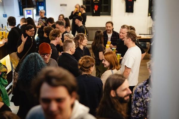 PARTY MODERN |
ERNST KRENEK PREIS DER STADT WIEN | ANGÉLICA CASTELLÓ - Wien Modern 2025 (Ottakringer Brauerei, 01.11.2025) Foto: eSeL.at - Robert Puteanu