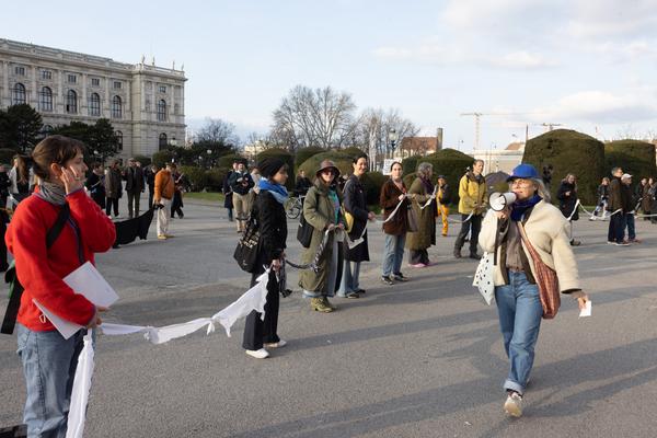 "Wir produzieren – ihr stellt aus!" Freier Eintritt für bildende Künstler:innen mit IAA-Ausweis (Ig Bildende Kunst @ Kunsthistorisches Museum / Maria Theresien Platz, 12.3.2026) Foto: eSeL.at - Lorenz Seidler